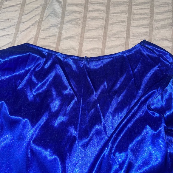 New Amazon Blue Satin Midi Formal Sleeveless V-Neck Dress - Picture 4 of 6